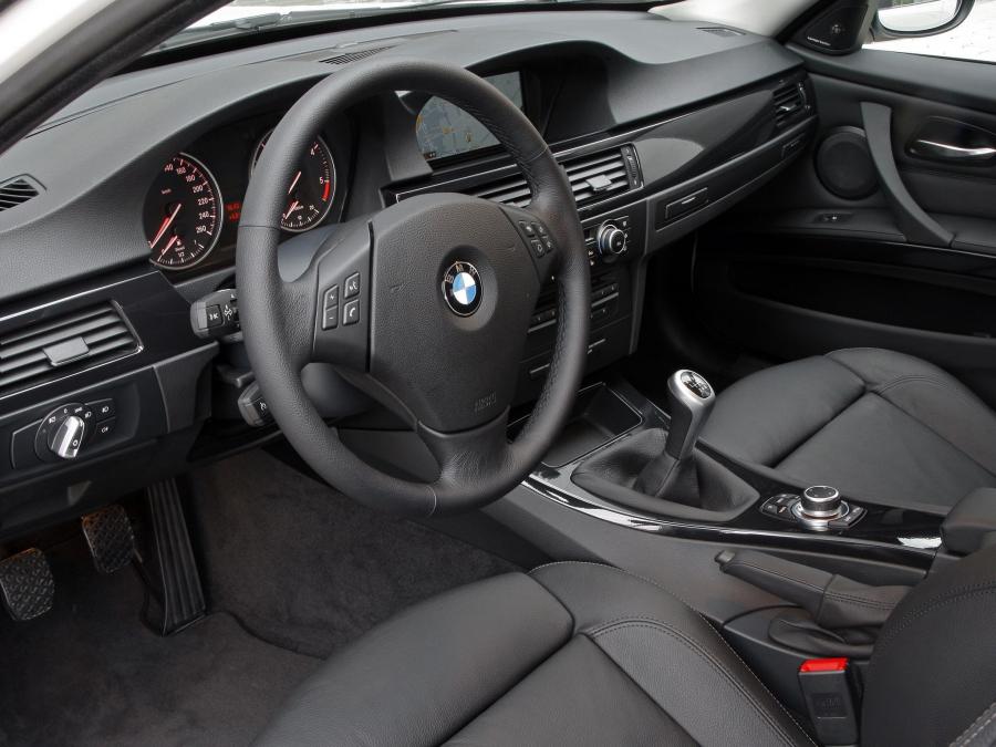  BMW 320d EfficientDynamics Edition 2009 года  (фото 4 из 18)